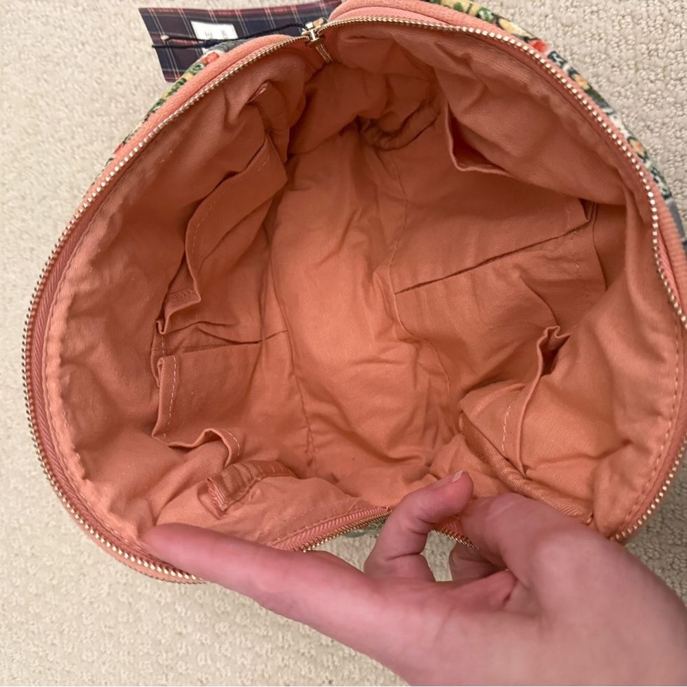 Sézane Floral Patterned Pouch Toiletry bag - Picture 5 of 6